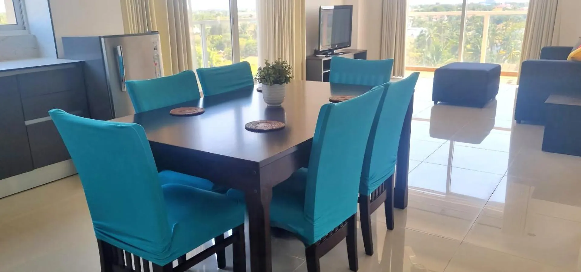One Bedroom 7Th Floor Apartment In Ocean Breeze Hotel Residencies Negombo